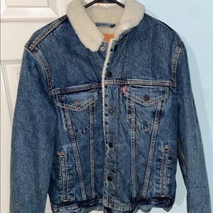Levi’s Mens Sherpa Lined Blue Denim Jacket - Small